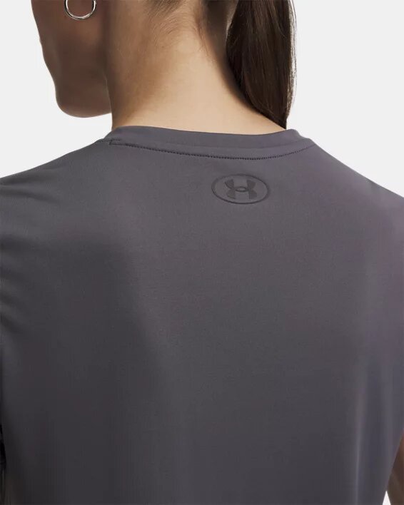 Tech™ V-Neck Short Sleeve Tech™ V-Neck Short Sleeve