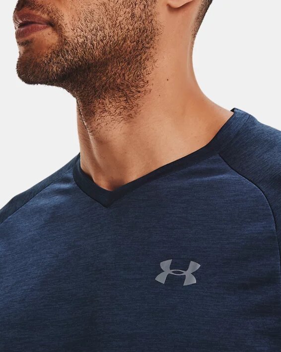 Tech™ V-Neck Short Sleeve Tech™ V-Neck Short Sleeve