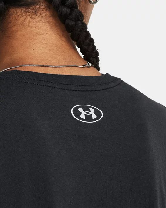 Vertical Logo Short Sleeve Vertical Logo Short Sleeve